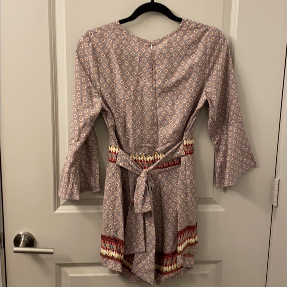 Romper - Picture 2 of 4